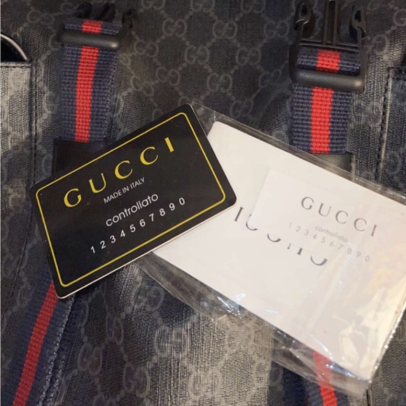 GG black backpack only worn once - Picture 10 of 10